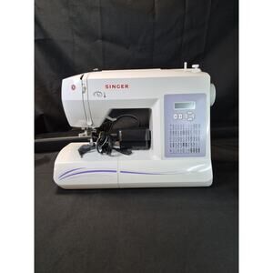 Singer 6160 Electric Sewing Machine New Never Used Presser Foot And Attachments